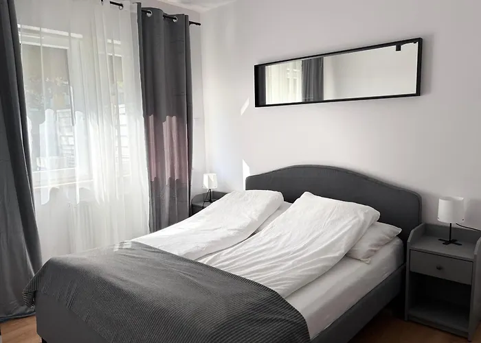 Apartament Z Ogrodkiem Brzezno