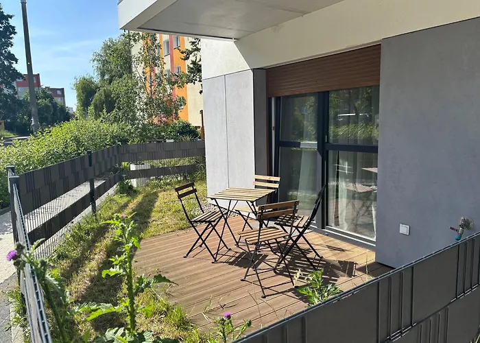 Apartament Z Ogrodkiem Brzezno
