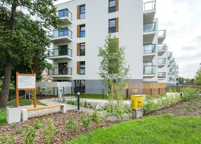 Apartament Z Ogrodkiem Brzezno