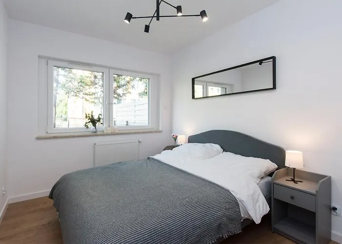 Apartament Z Ogrodkiem Brzezno